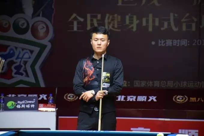 点燃了场内 点燃了场内